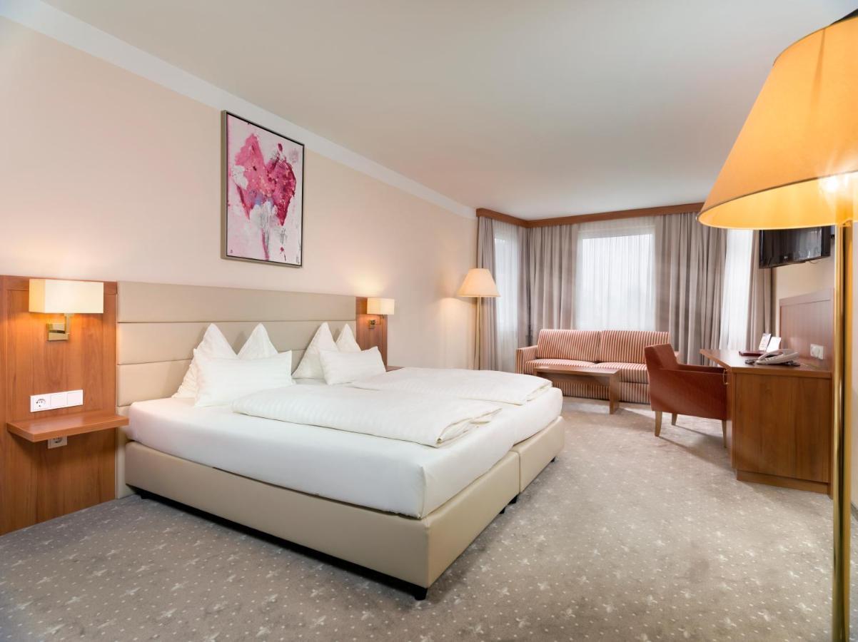 לינץ Vergeiner'S Hotel Traube מראה חיצוני תמונה