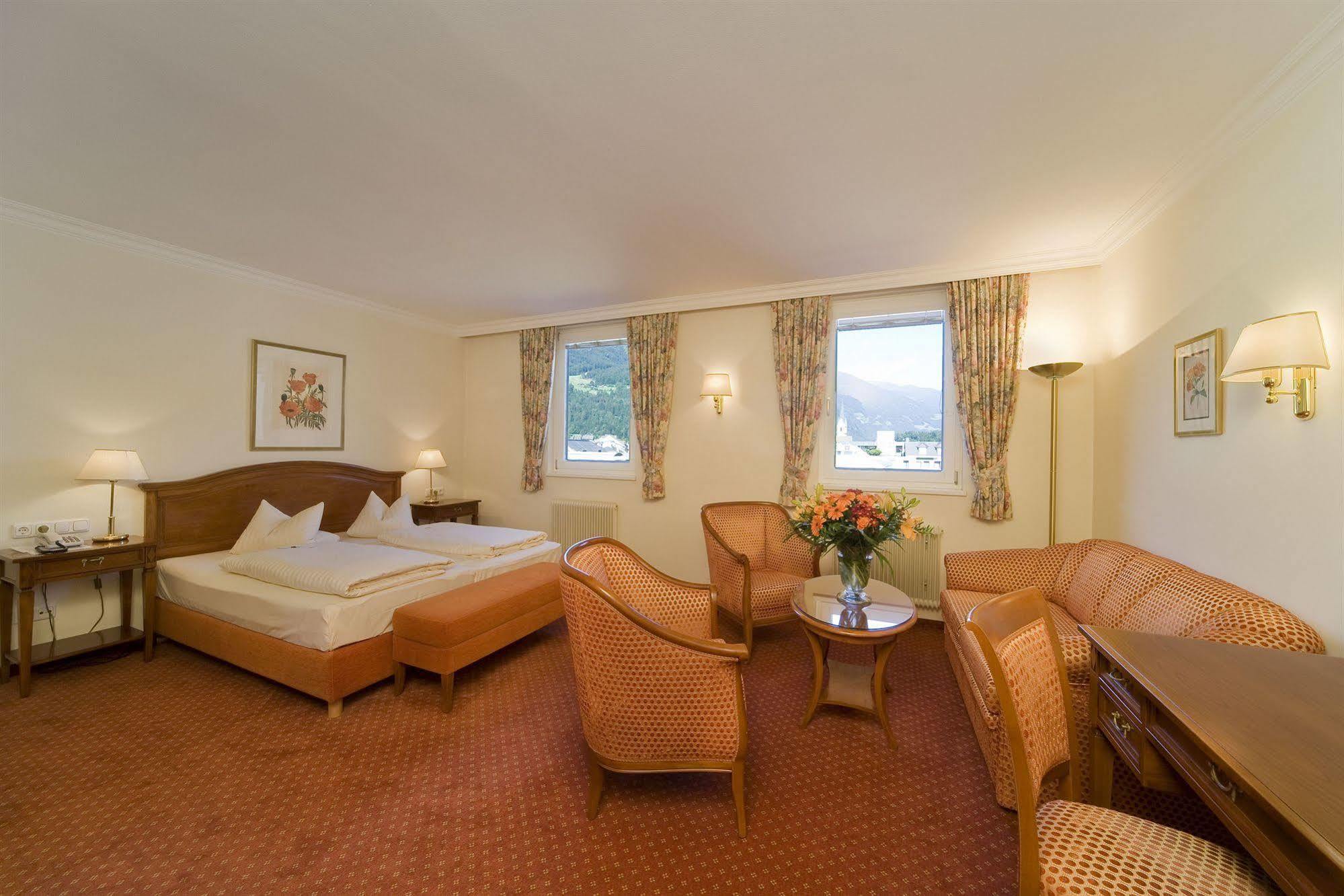 לינץ Vergeiner'S Hotel Traube מראה חיצוני תמונה